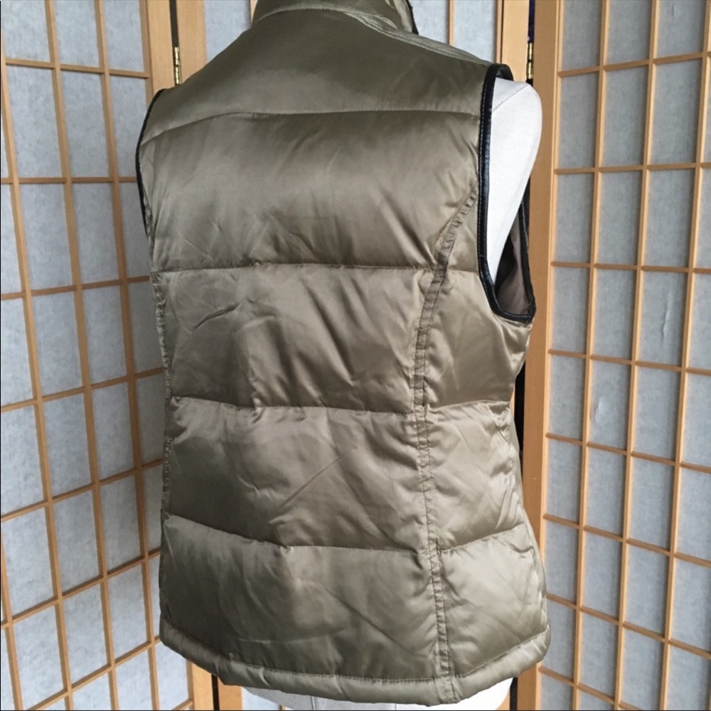 Charter Club Gold Feather Down Vest SZ MP - Picture 5 of 8